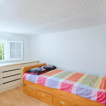 Dom wakacyjny Maison Centre Avec Terrasse