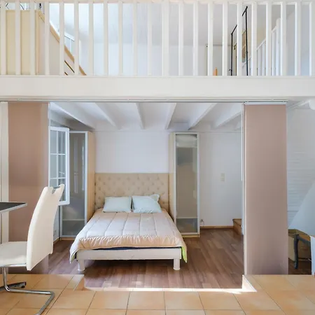 Maison Centre Avec Terrasse Ferienhaus